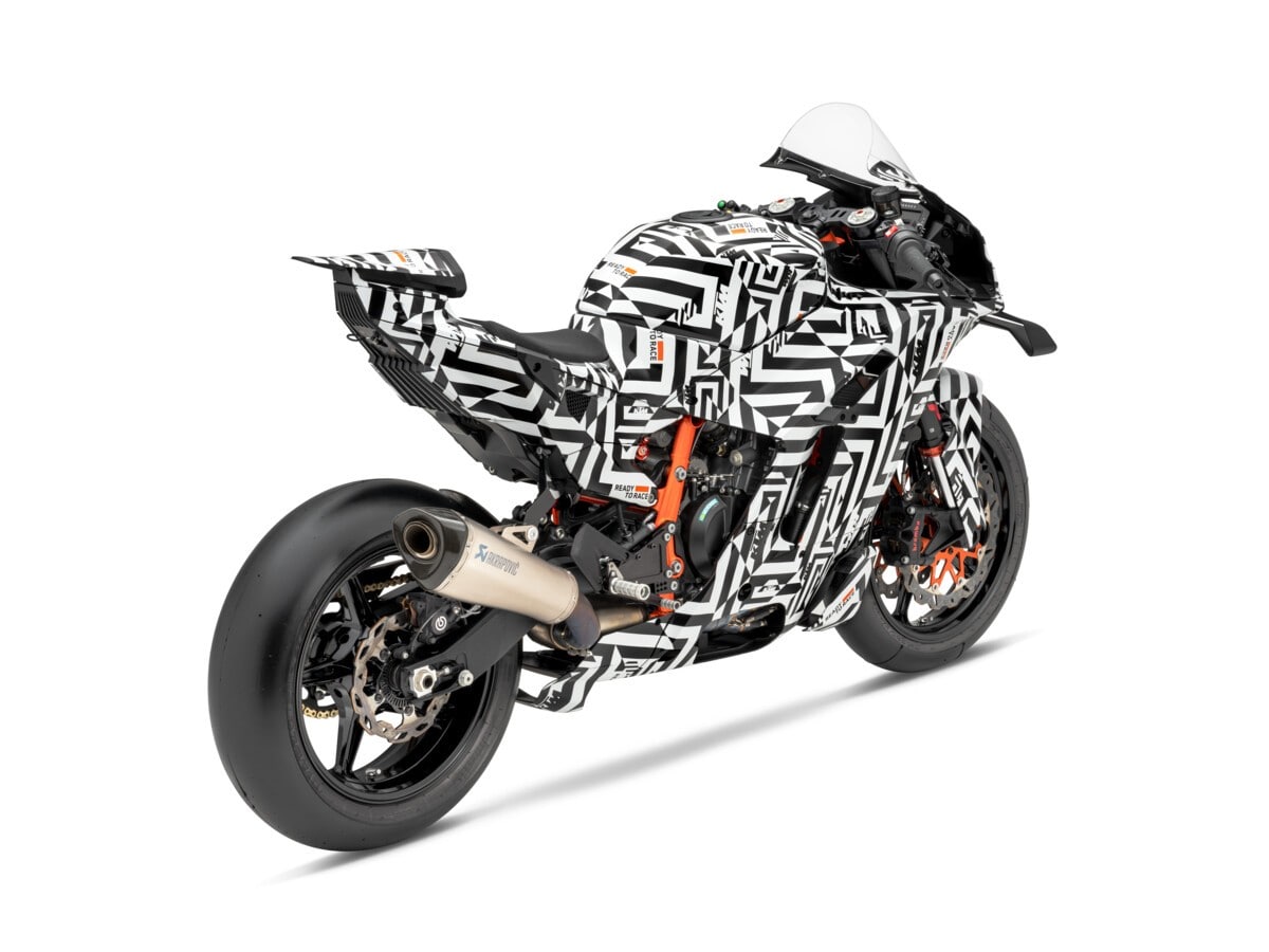 KTM 990 RC R, svelato il prototipo della nuova carenata austriaca